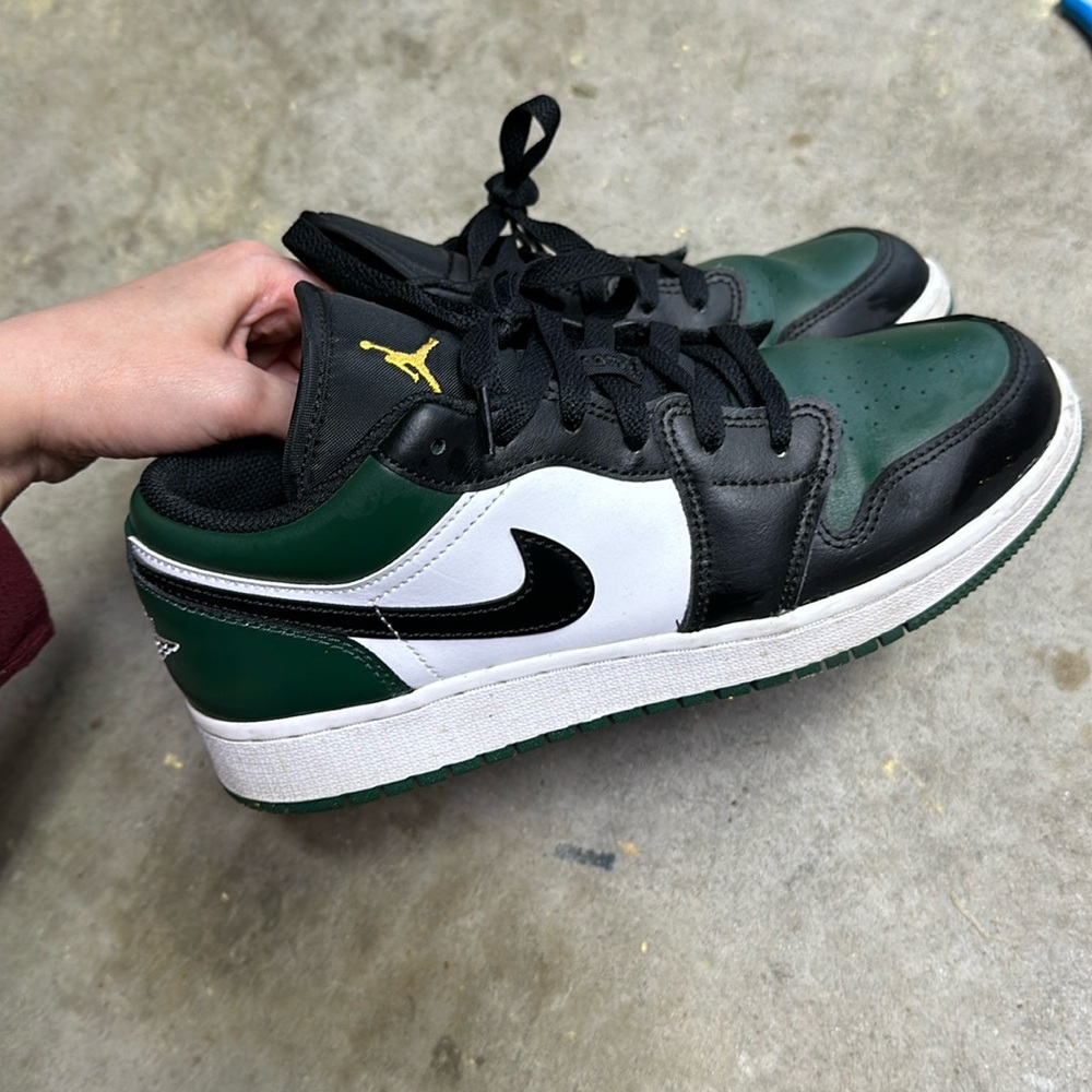 Air Jordan 1 low